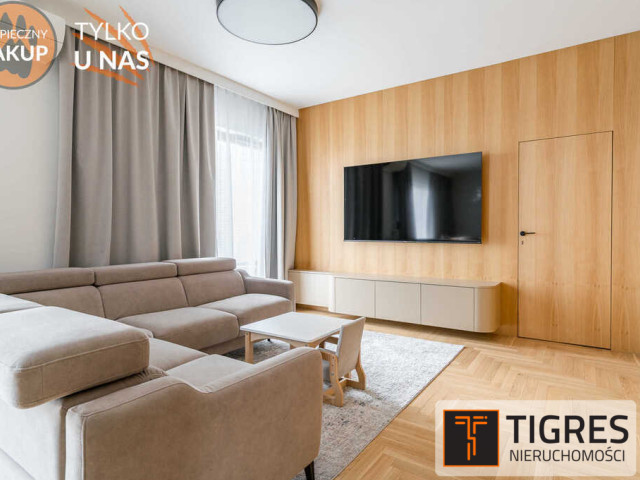 Penthouse / Wysoki standard / Duża loggia